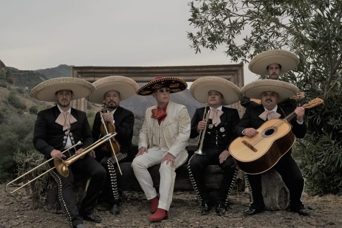 AK - Coscu y Mariachis