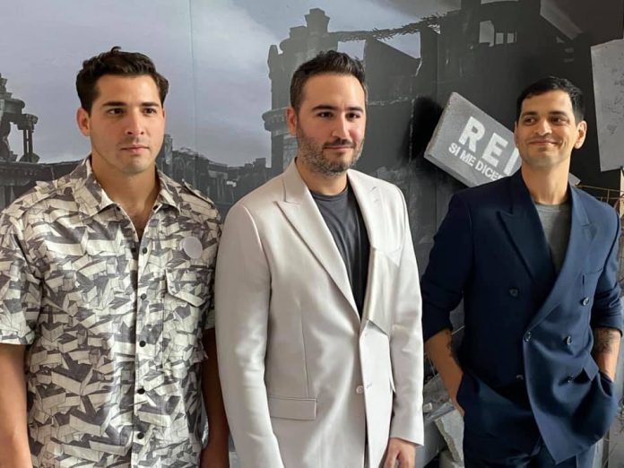 Reik le habla a la prensa (Title) Reik le habla a la prensa (alt)