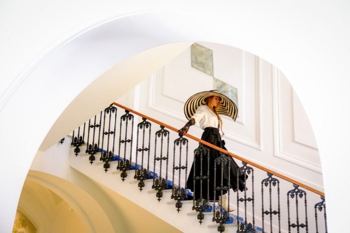 Blake Lively stars as 'Emily' in ANOTHER SIMPLE FAVOR.