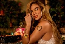 Tropicoqueta cumple un año: cómo Karol G convirtió su quinto álbum en el disco latino más influyente del verano norteamericano dos años seguidos Karol G | Cortesía Airbnb