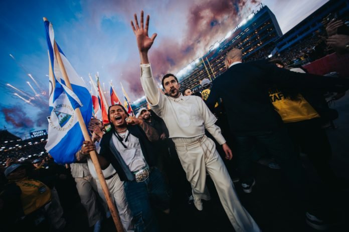 Bad Bunny en el Superbowl | Foto: Edwin Rodriguez Bad Bunny en el Superbowl | Foto: Edwin Rodriguez