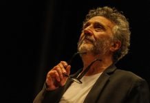 Fito Páez inaugura “Casa Páez” con un concierto sinfónico a sala llena en Rosario Fito Páez | Foto: Guido Adler