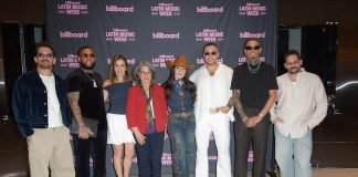 Ricky, Wow Popy, Leila Cobo, Daniella Levine Cava, Paola Jara, Jessi Uribe, Bebesito y Mau durante la conferencia de prensa de Billboard Latin Music Week 2026 en Miami Beach. Foto: Johnny Louis / jlnphotography.com